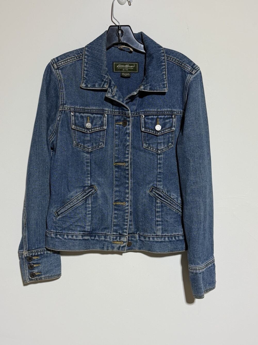 Eddie Bauer Vintage Medium Wash‎ Classic Denim Trucker Jacket Women’s Small